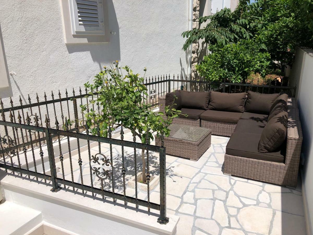 Apartments Marino Supetar Zewnętrze zdjęcie